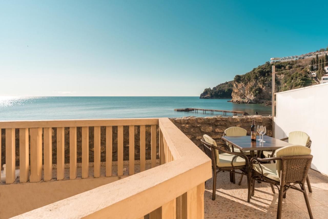 Апартаменты R club Apartments Old Town Budva Будва