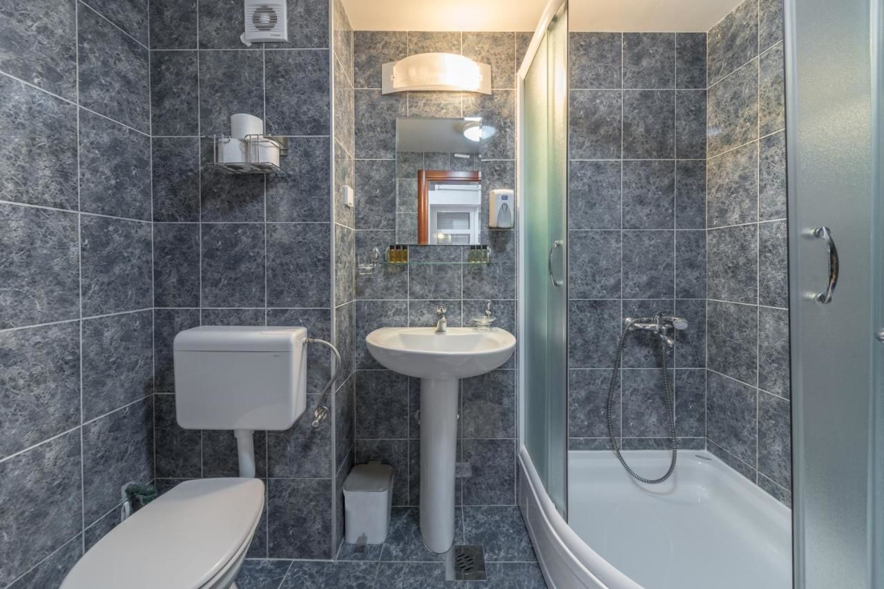 Апартаменты R club Apartments Old Town Budva Будва-45