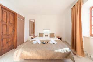 Апартаменты R club Apartments Old Town Budva Будва Номер-студио с видом на море-3