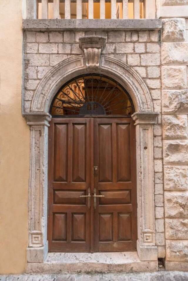 Апартаменты R club Apartments Old Town Budva Будва-23